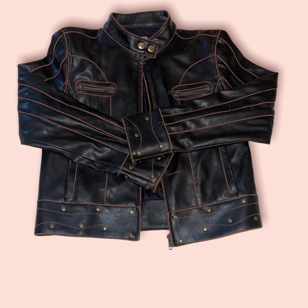 cropped motorcycle leather jacket with stud detailing 🖤
